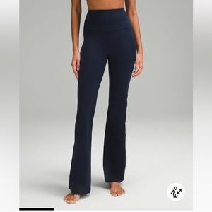 Lululemon navy flare legging
